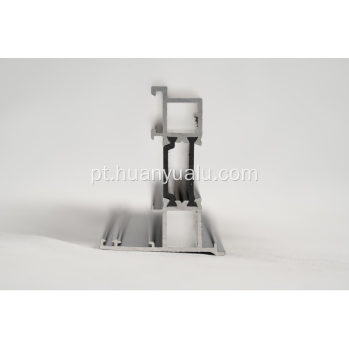 Os perfis das portas de alumínio fornecem a melhor estrutura de isolamento